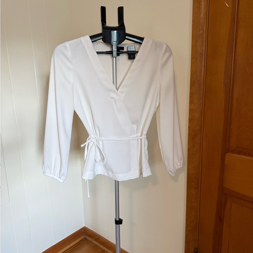 Jcrew size 2 white or light cream, v neck blouse
